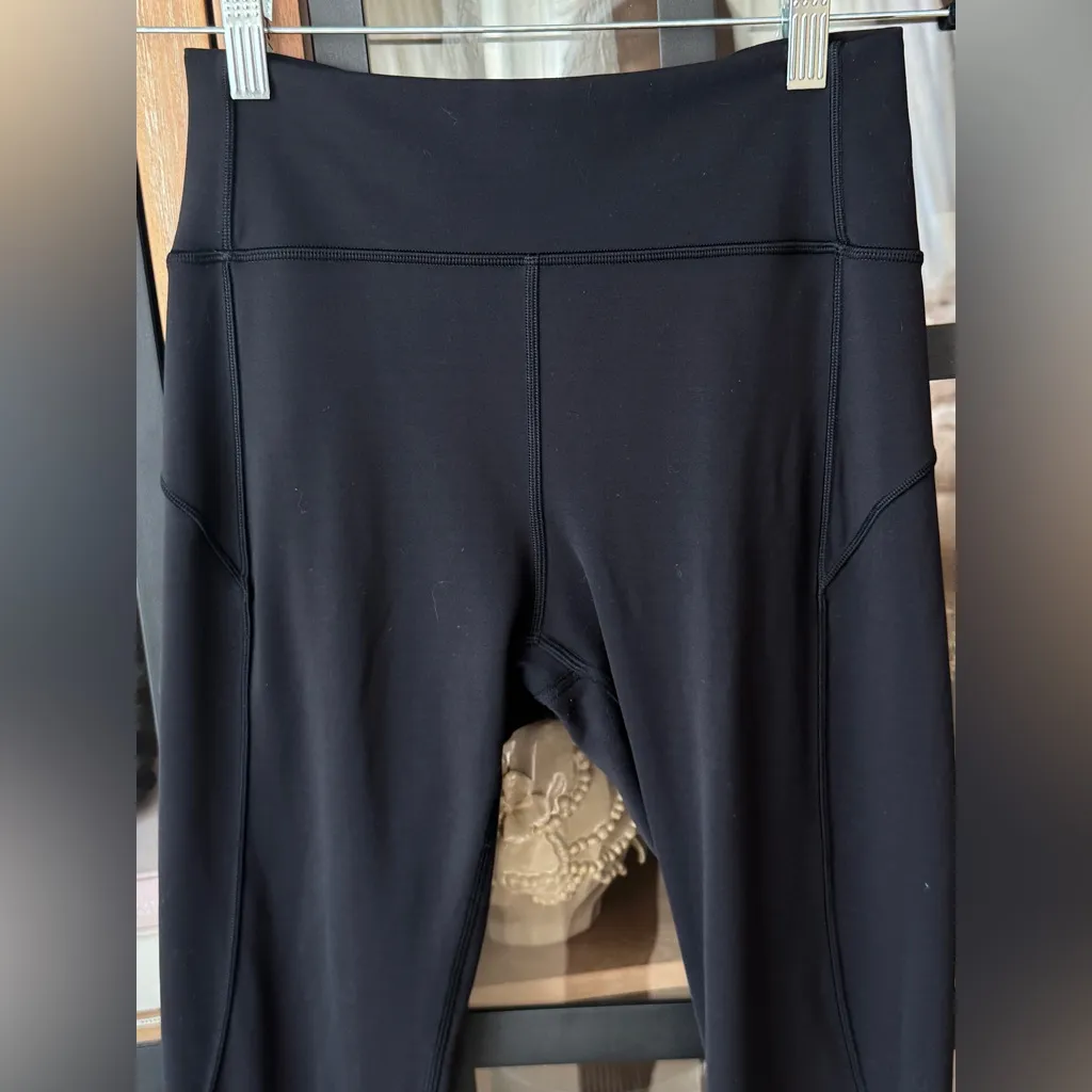 Lululemon In Movement 7/8 Tight *Everlux 25" leggings high waisted rise workout - Image 6