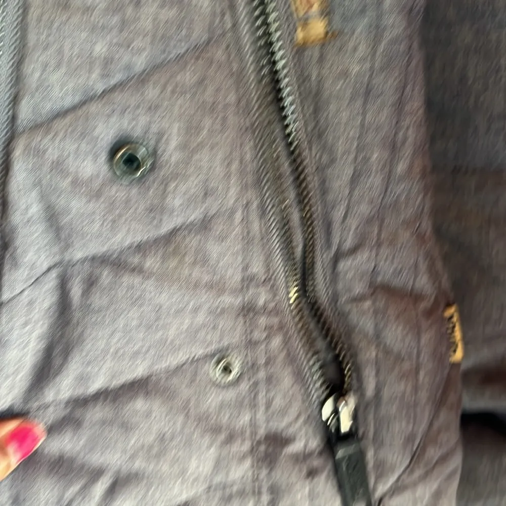 Khoujo ladies jacket with die trimmed hood. Very nice condition. Size XL. - Image 4