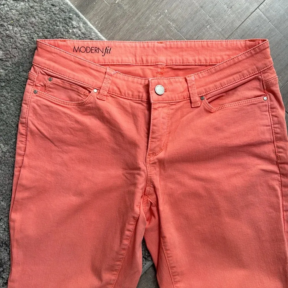 Ann Taylor Women's Petite Coral Orange Modern Fit Straight Leg Denim Jeans 10P - Image 2