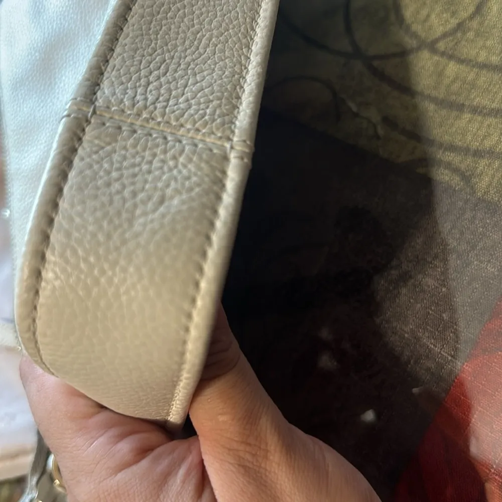 Run Around Stripe Medium White and colorful Crossbody - Image 5