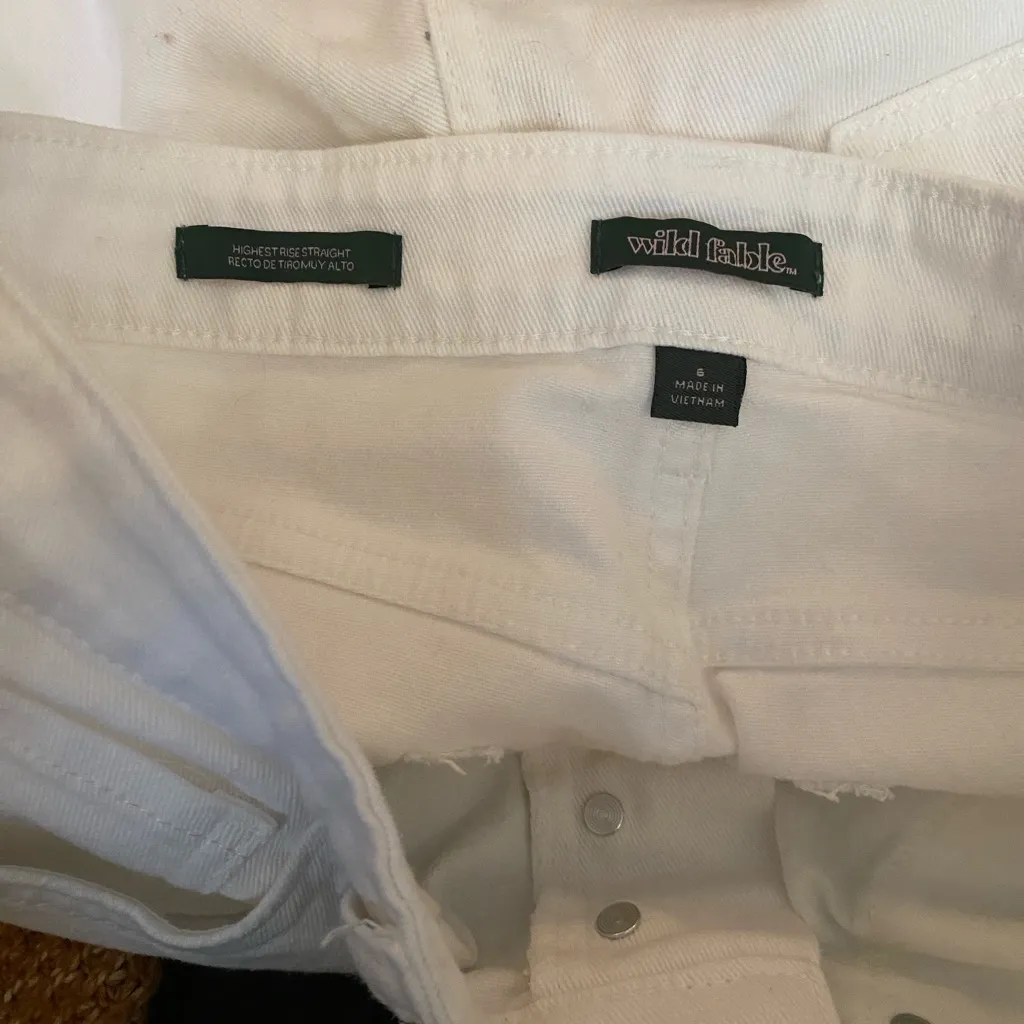Wild Fable White  High-Rise Straight Ripped Distressed  Jeans Size 6 - Image 6