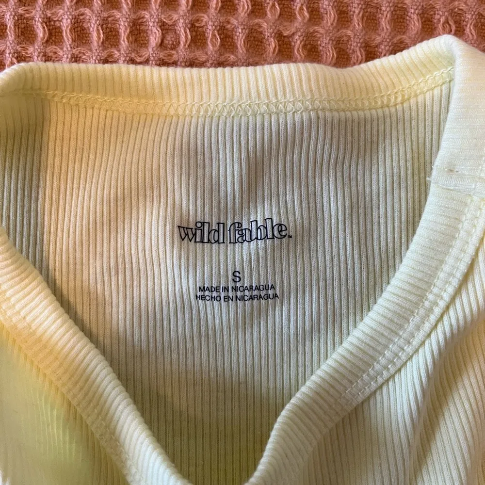 Wild fable cropped racer back - Image 2