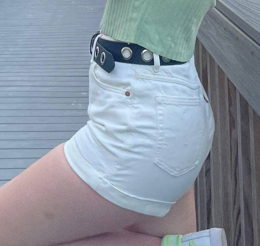 Levi’s Jean Shorts - Image 5