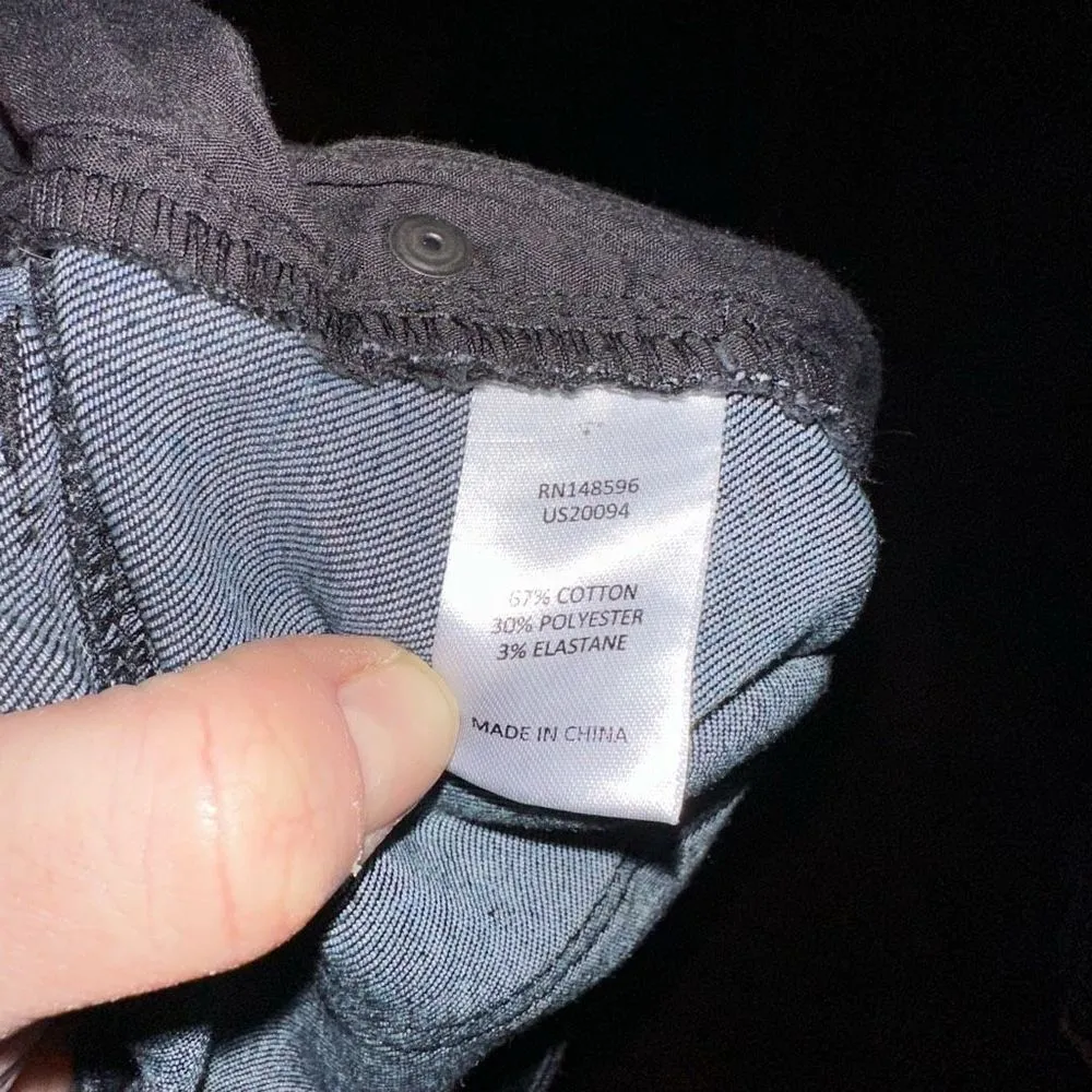 Universal Standard business casual 20 black minimalist pants - Image 4