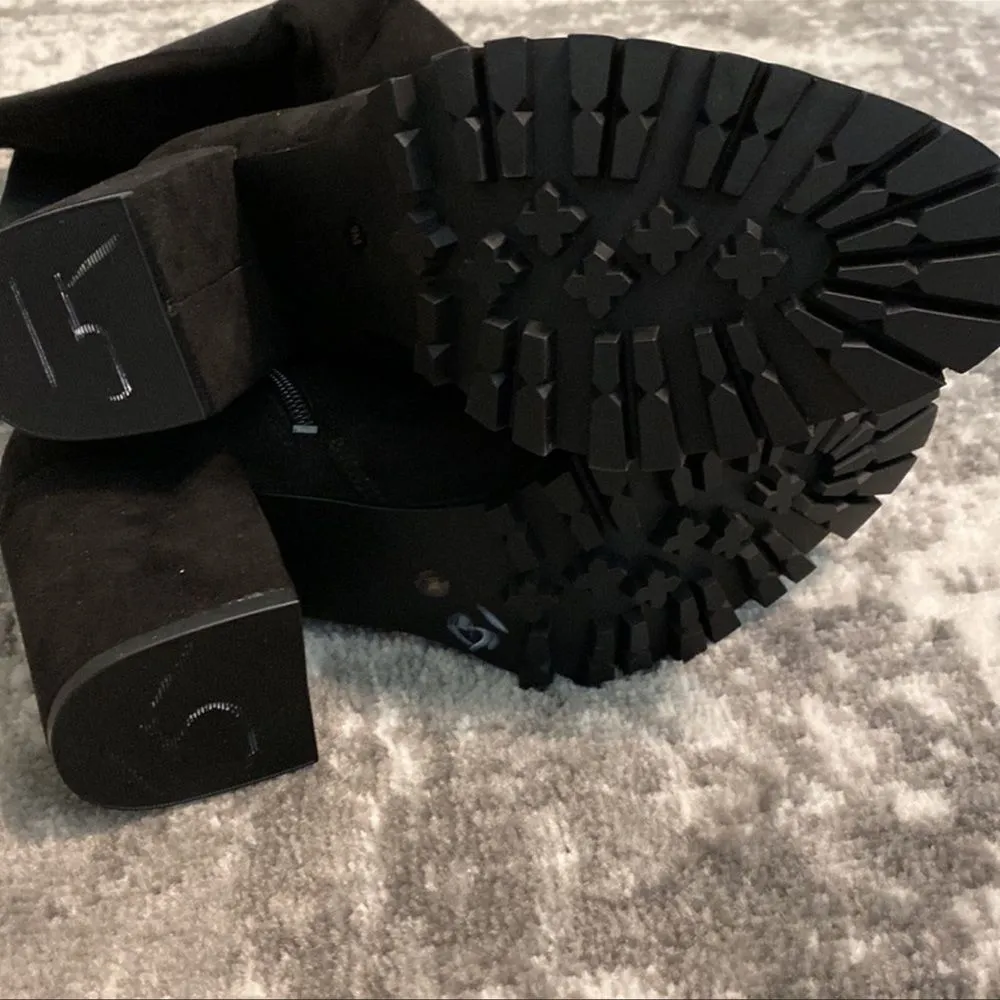 BAR 111 Boots are Knee High Boots Black SZ.9  NWOT - Image 4