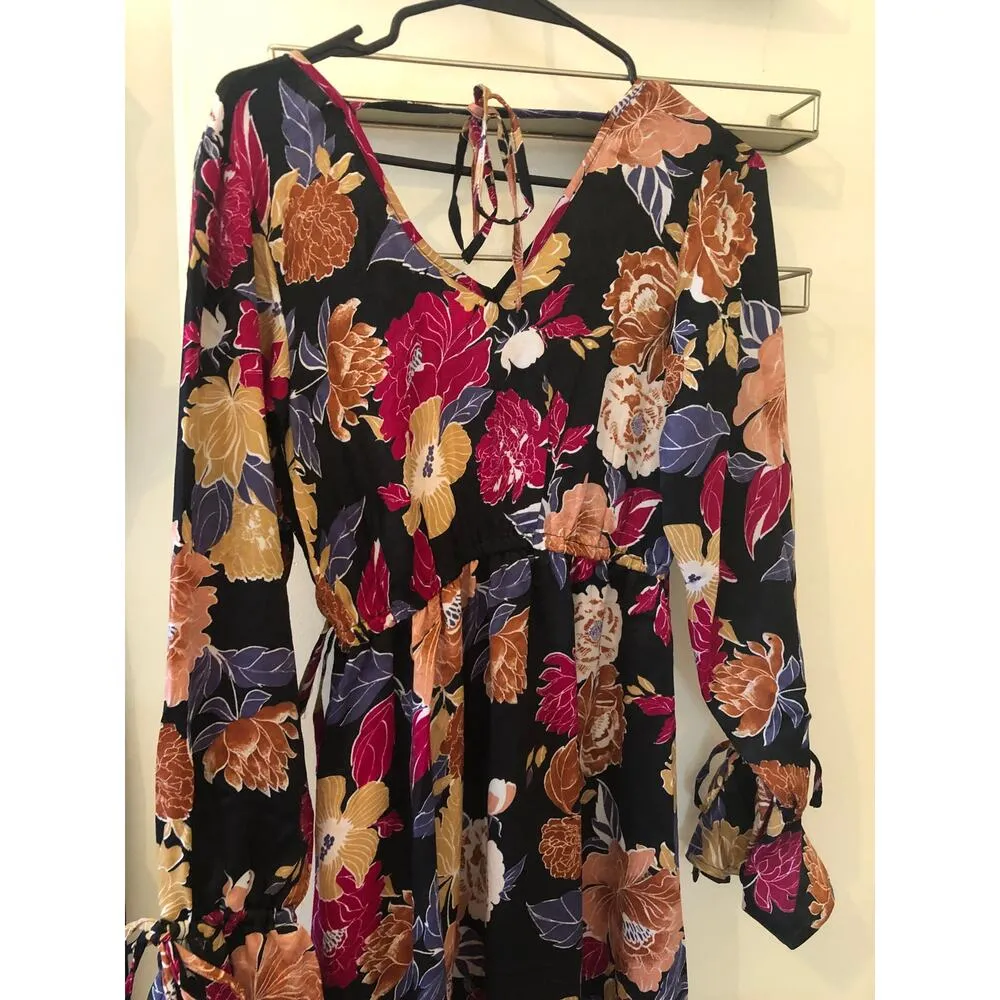 Band of Gypsies Band of the Free NWT Black Berry Floral Hi-Lo Wrap Maxi Dress S - Image 8