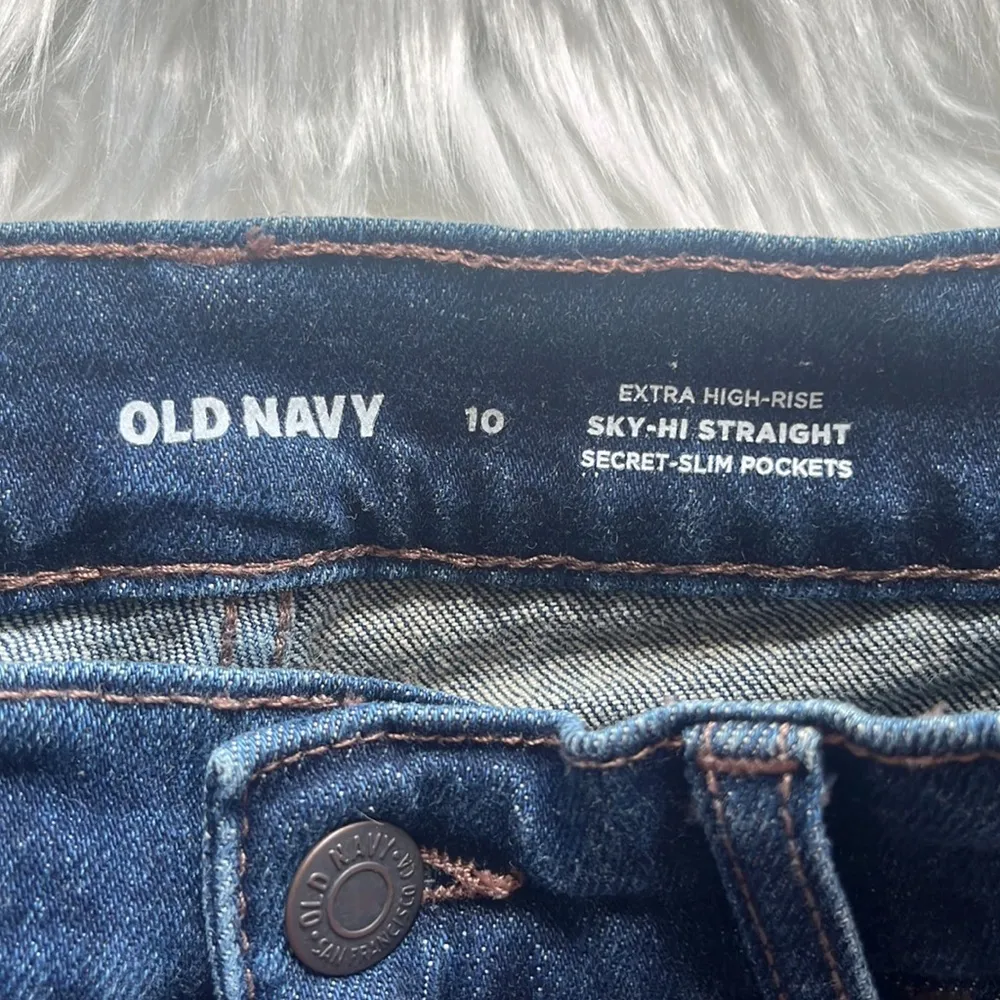 Old Navy high rise jeans - Image 6