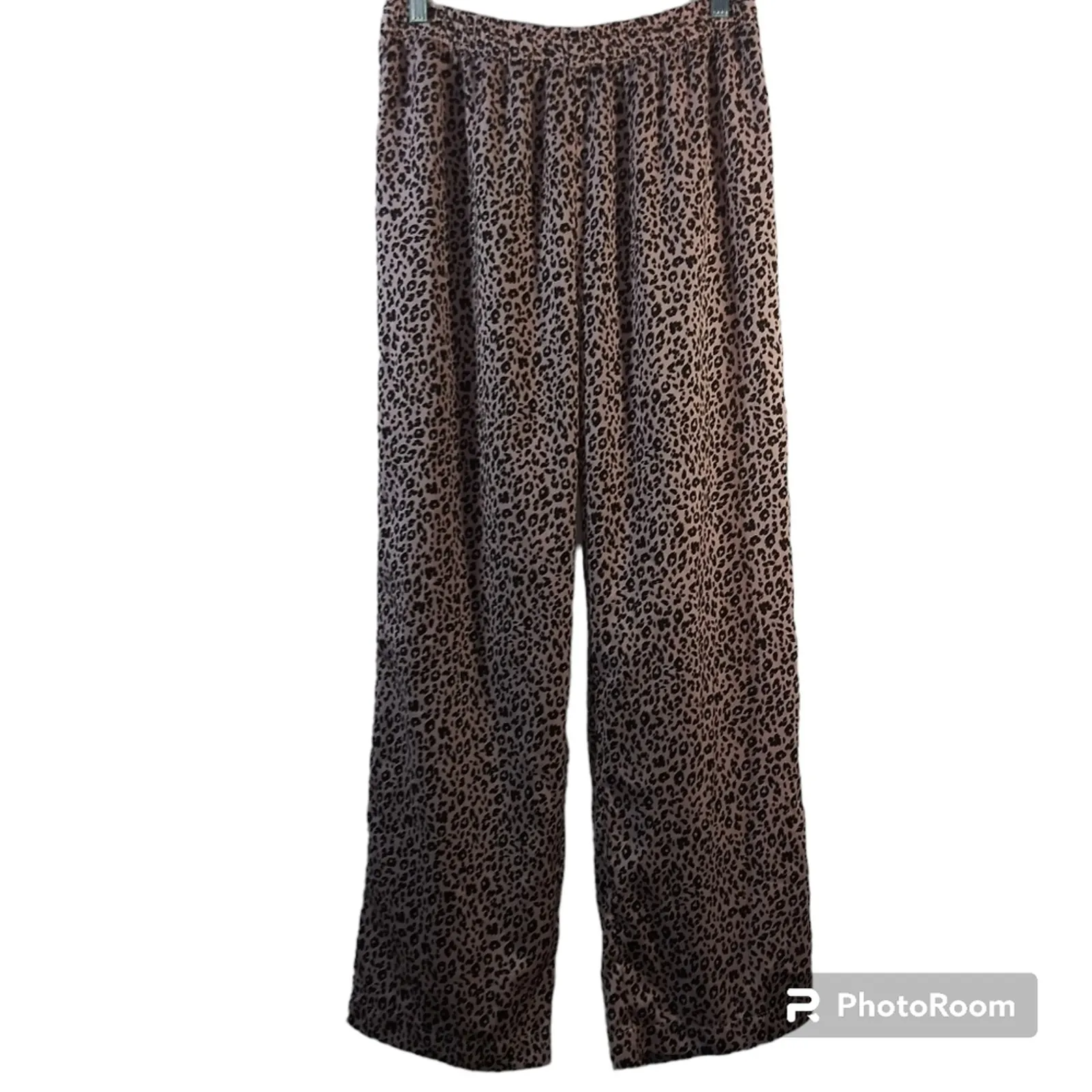Banana Republic Women Pajama Bottom Pink Leopard Size Small - Image 3