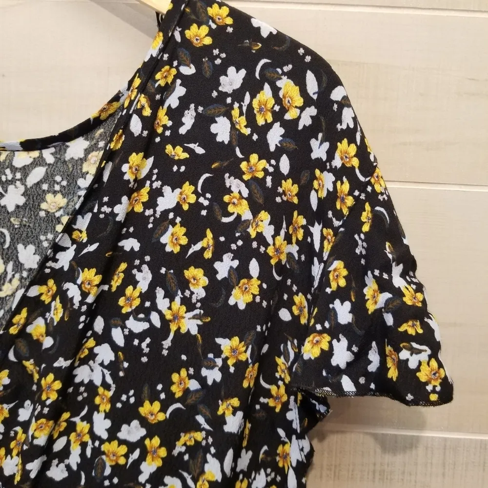 {XS} Zara Floral Peasant Dress Eyelet Trim Detail Yellow Black Flutter Sleeve - Image 9