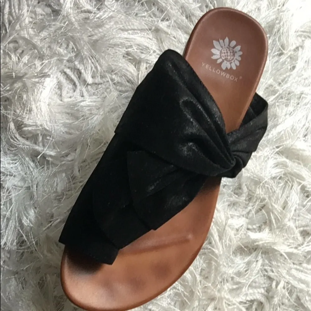 Yellow Box  Women’s Black Structured Ruffle Toe-Loop Slip On Sandals - Image 2