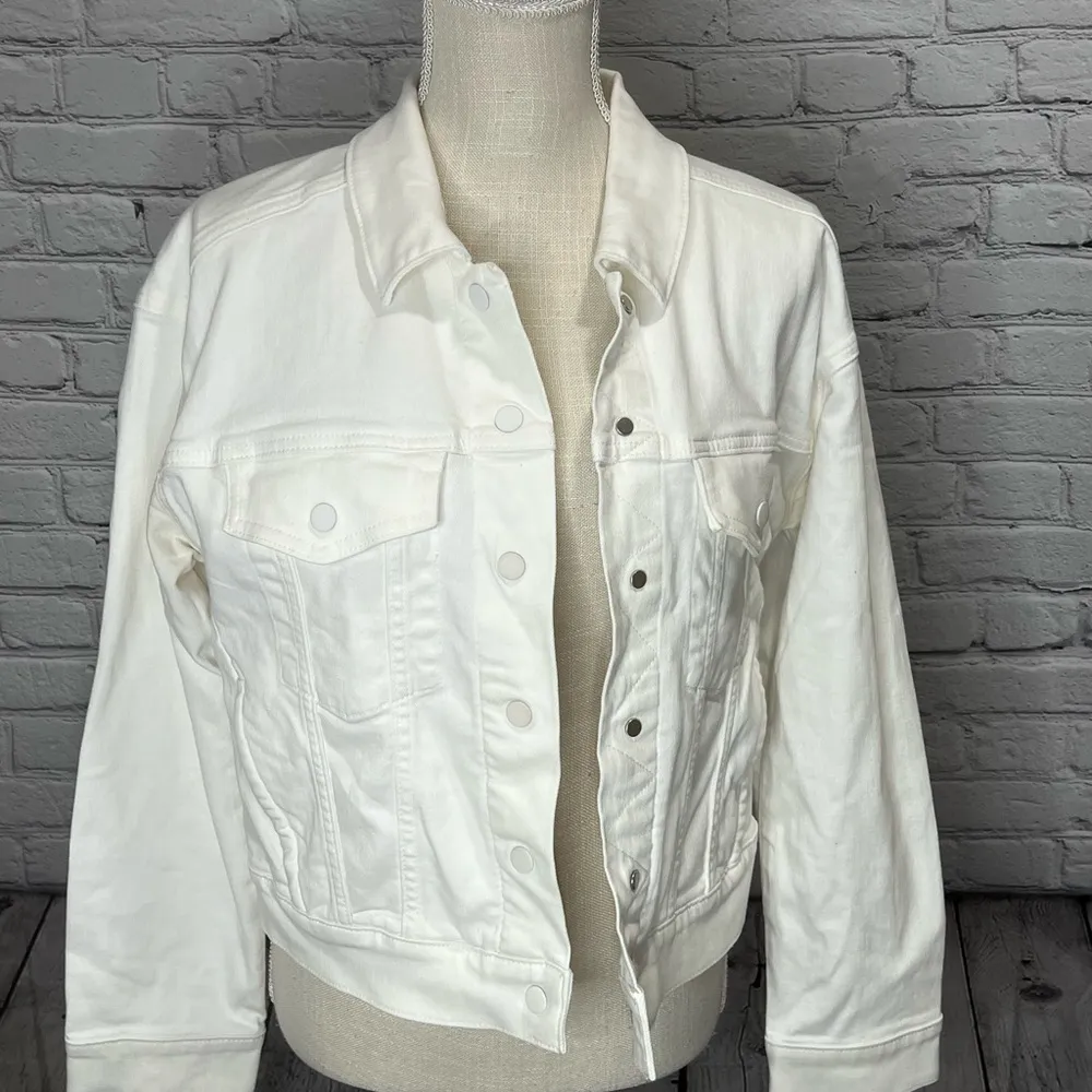 Athleta double time denim jacket medium - Image 13