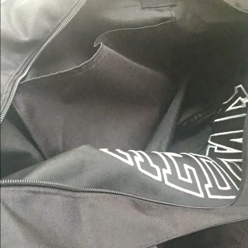 New VS PINK 2022 Black with Plaid Logo Weekender Tote Shoulder Bag - Image 6