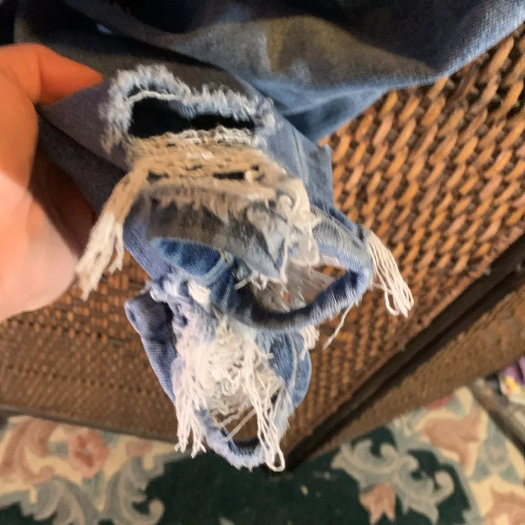 Bridge by GLY  Distressed Jeans Size 27 - Image 6