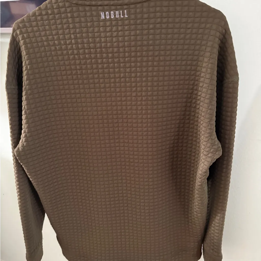 Lot of 3 No Bull quilted crew neck tops - Image 8