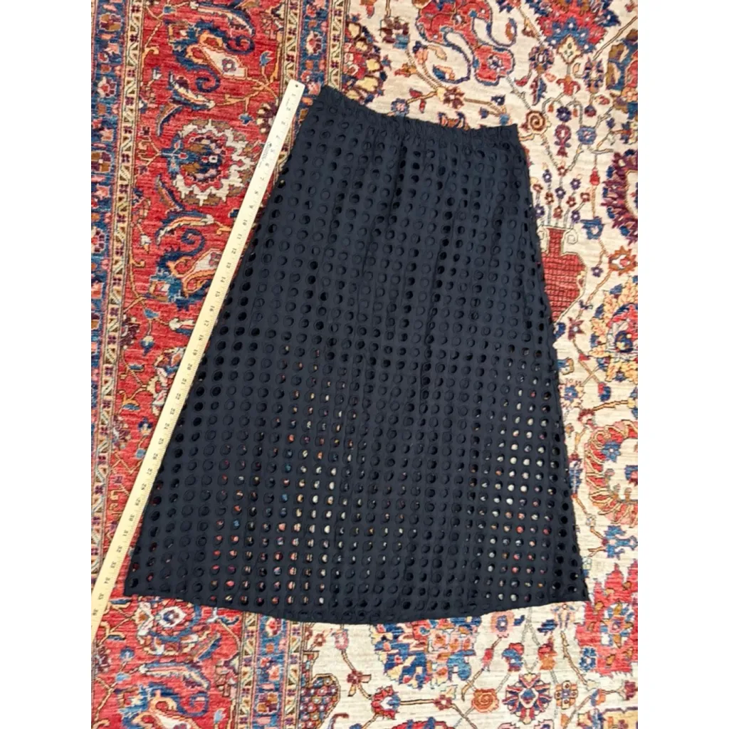 Tuckernuck Black Eyelet Midi Skirt M Cotton Lined Elastic Waist Nautical Preppy - Image 2
