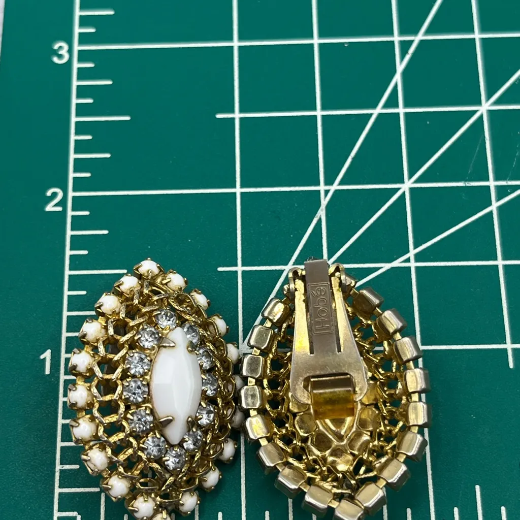 Vintage Hobe Elegant Gold and White Teardrop Earrings Large Chinky - Image 12