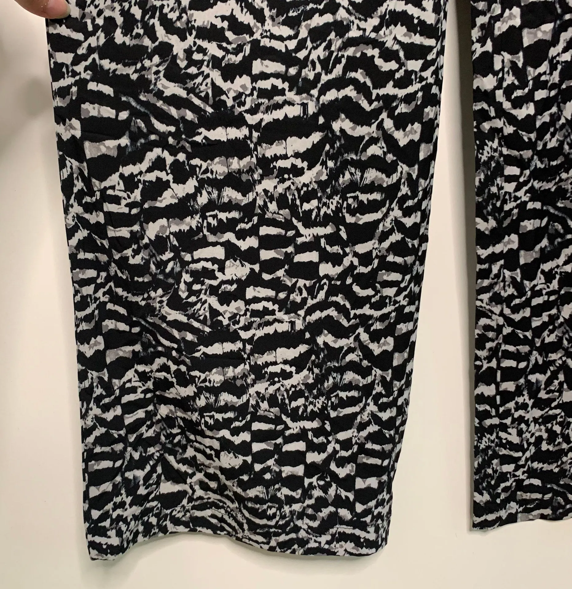 Black/White Dash Jumpsuit Size Small - Image 8