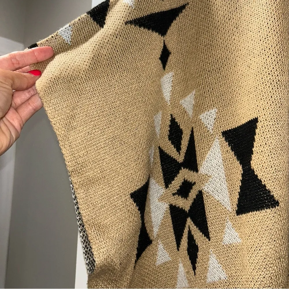 Savanna Jane Aztec Short Sleeve Cardigan Women’s One Size Tan Size undefined - Image 3