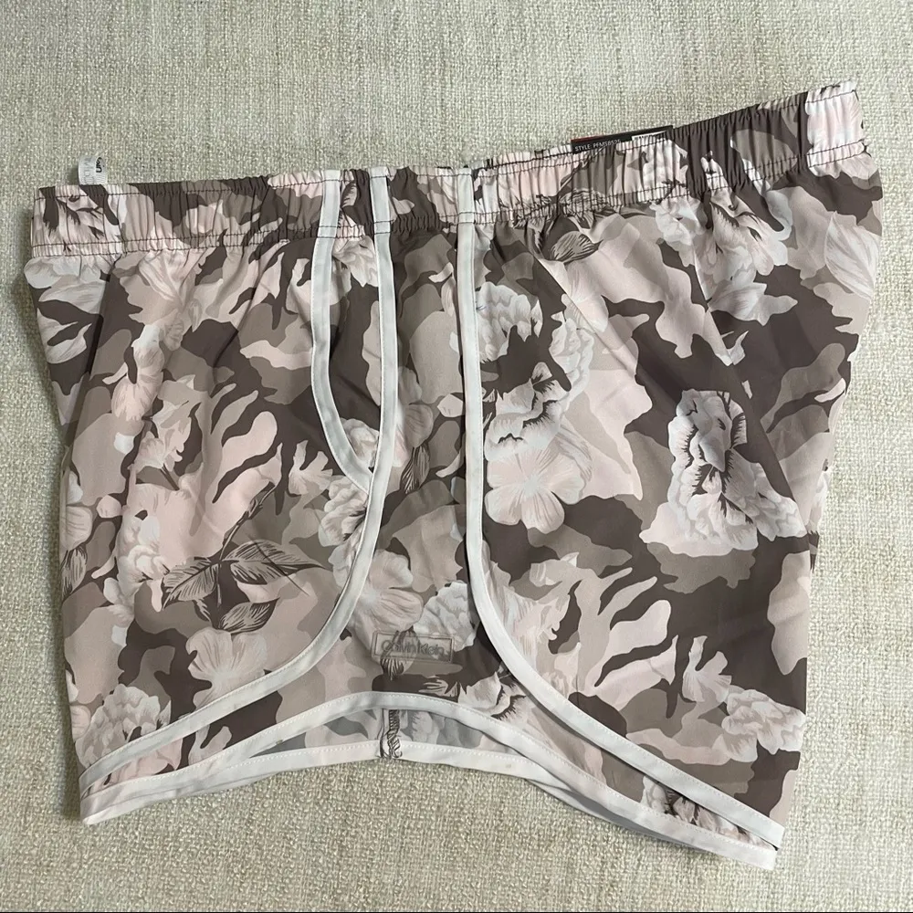 Calvin Klein Athletic Shorts - Image 3