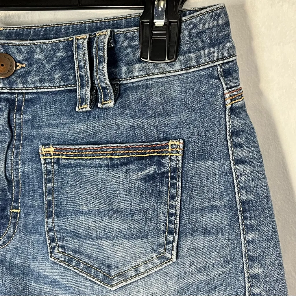 BCBGeneration ‎ Shorts Embroidered Pockets Size 12/L - Image 3