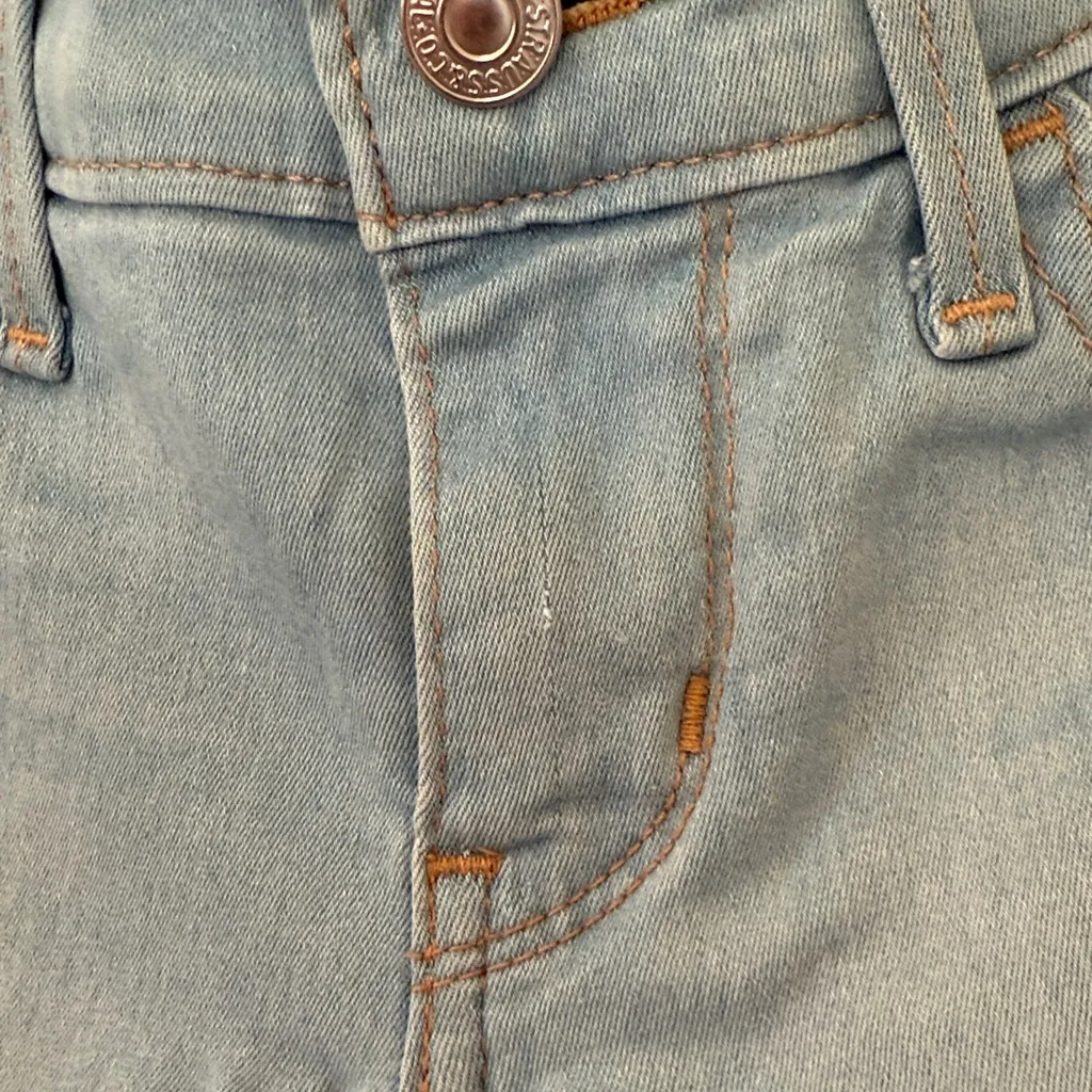 Levi's 710 25” Waist Light Blue Skinny Jeans - Image 5