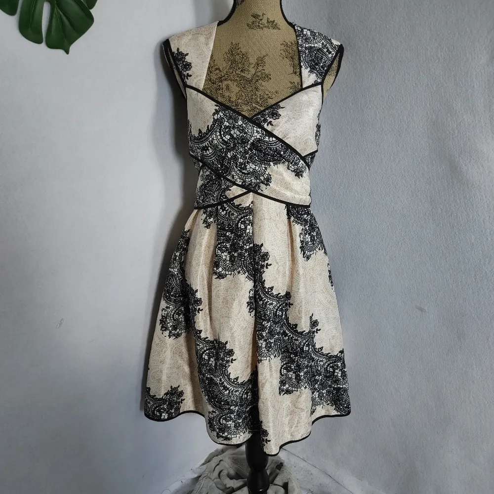 Jessica Simpson Lace Print Dress - Image 2