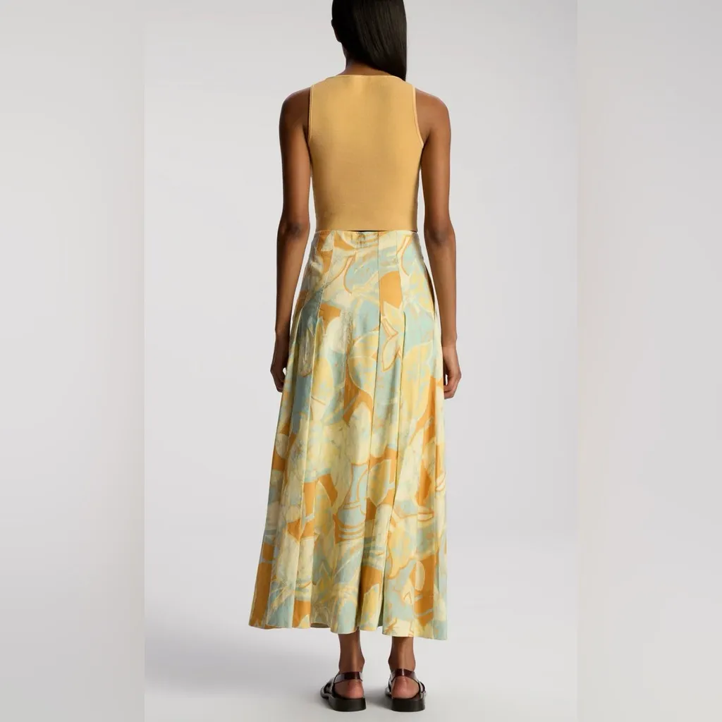 A.L.C. Cleo Compact Cropped‎ Slim Fit Scoop Neck Knit Top in Blonde Tan Size XL - Image 5