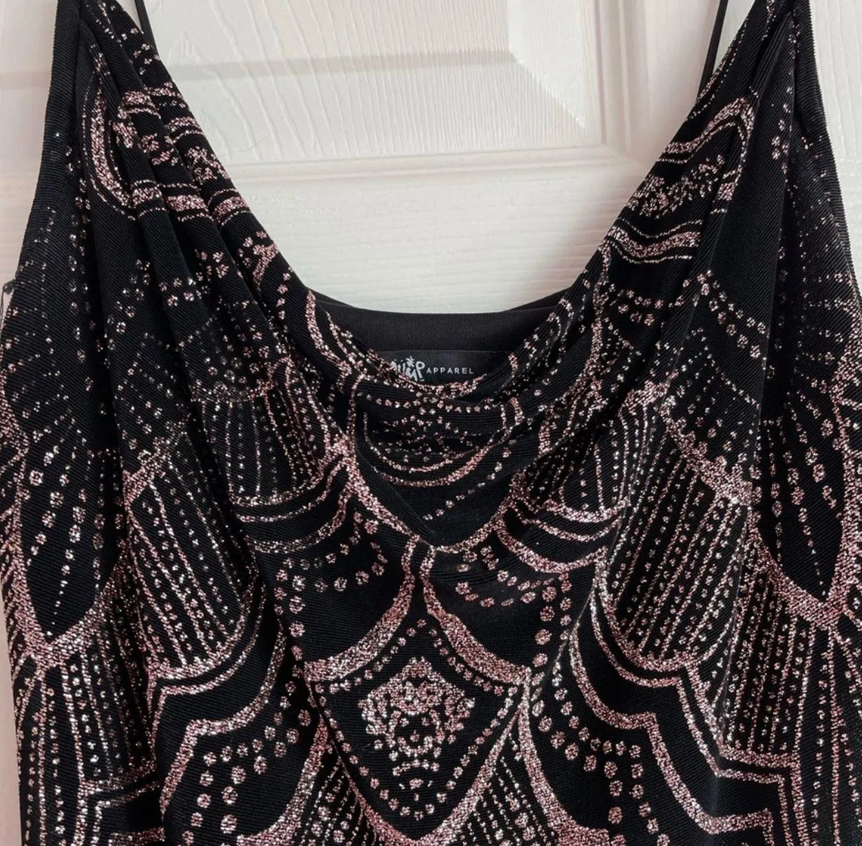 sparkly form fitting formal dress Pink Size 2 - Image 3