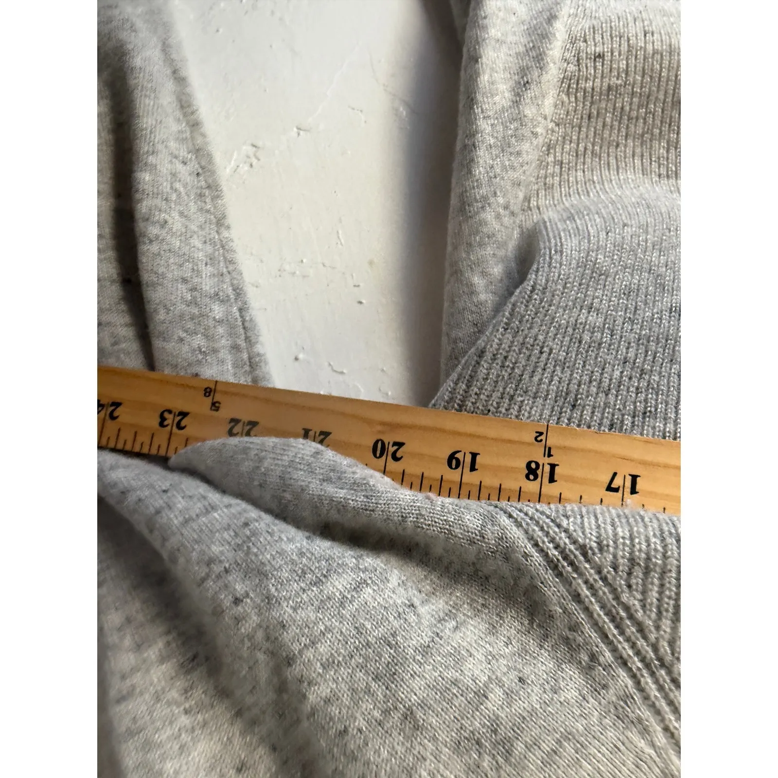 Royal Robbins Women's Grey Ribbed Knit Long Sl Sweater Wool Blend Minimalist L - Image 5