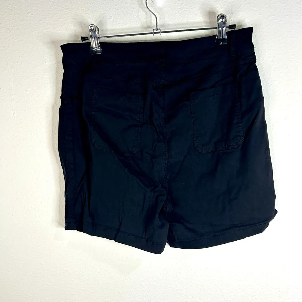 Womens large Black Stretch Waist HighRise Shorts Pockets Comfy Everyday MustHave - Image 5