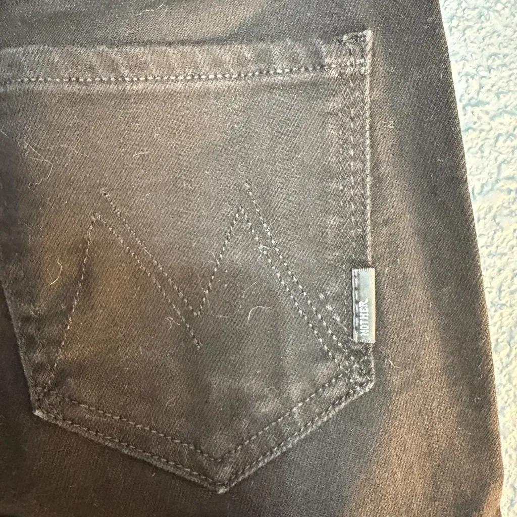 Mother The Looker Ankle Zip in the color A Model Spy Size24 Black Size 24 - Image 7