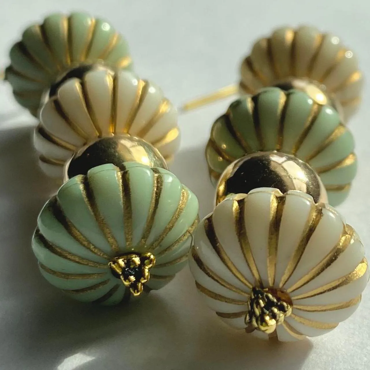 retro vintage style acrylic beads lightweight dangle earrings❤️ - Image 3