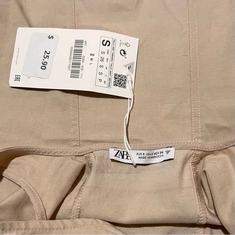 NWT  Stretch Woven Bodysuit in Tan - Image 5