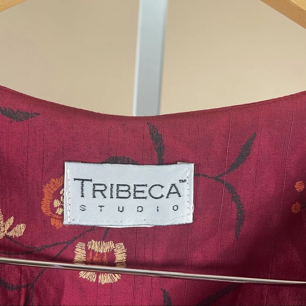 Vintage Tribeca Studio Large Floral Top Satin Thailand Laos Vacation Butterfly Red - Image 5