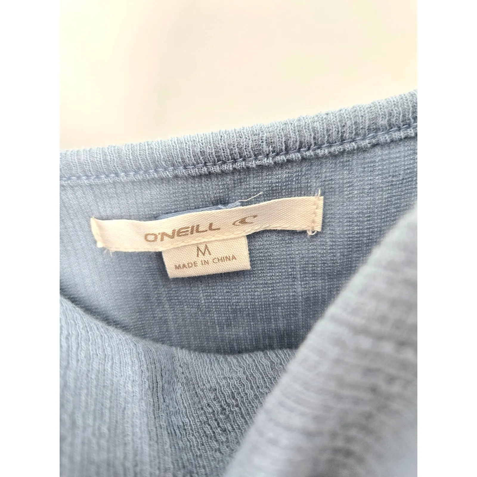 NWT O'Neill Jayde Twist Knit Tank with Cut Out Size Medium - Image 3