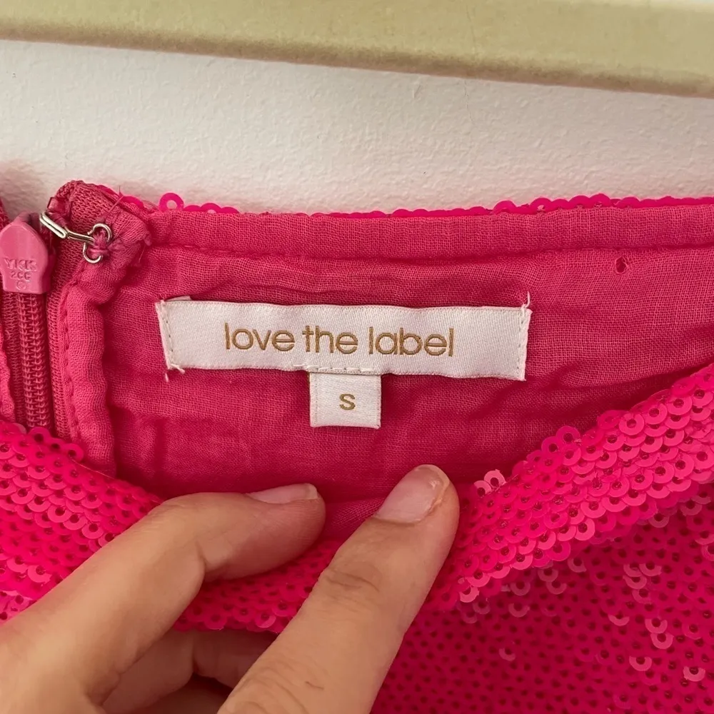 Love the Label NWT Sequin Mini Skirt in hot Pink, Size Small Pink - Image 6