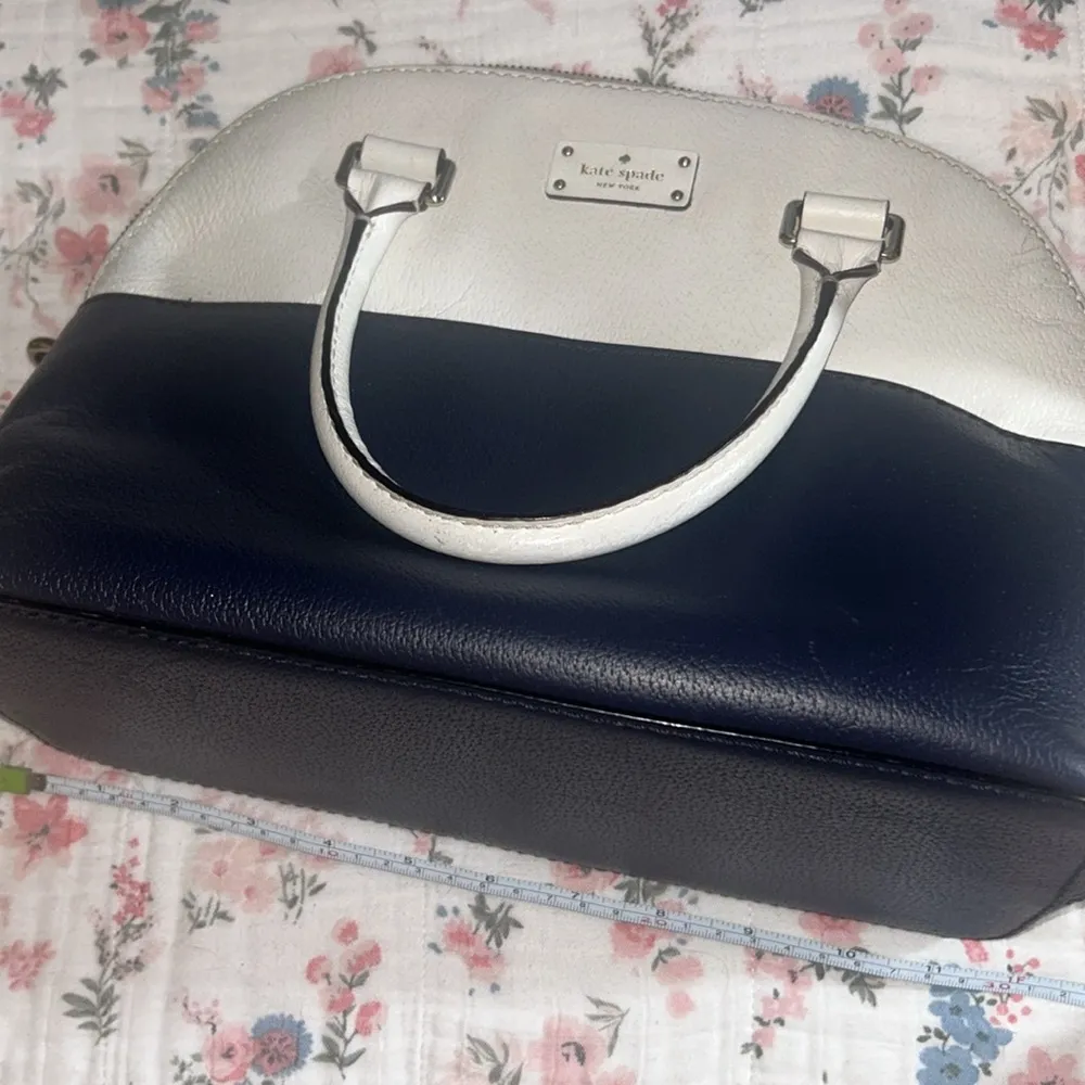 Kate Spade Navy and Cream Satchel with Structured Design - Image 11