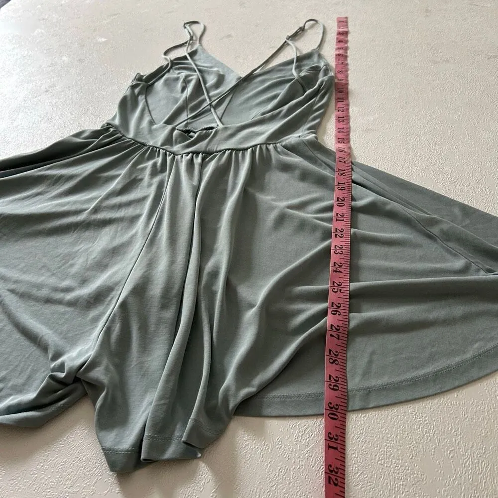 Silence + Noise Sage Green Romper Women’s Size M Flowy Spaghetti Strap Jumper - Image 6