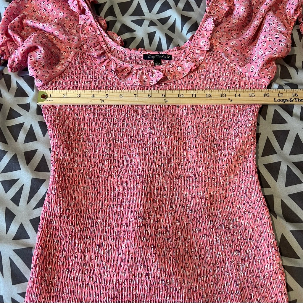 City Triangles Pink Floral Smocked Ruffle Trim Scoop‎ Neck Mini Dress Size L - Image 10
