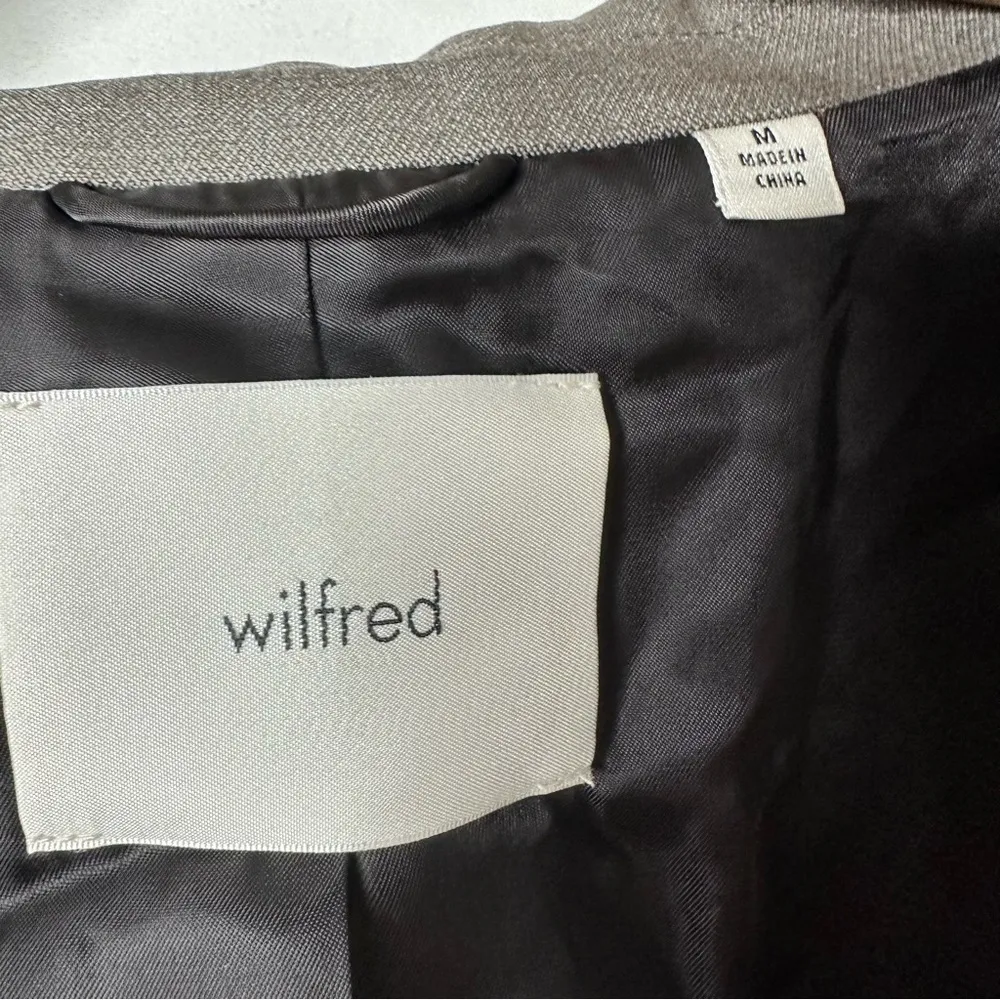 Wilfred Aritzia Women’s Generation Single Button Blazer Power Suit Jacket Medium - Image 5