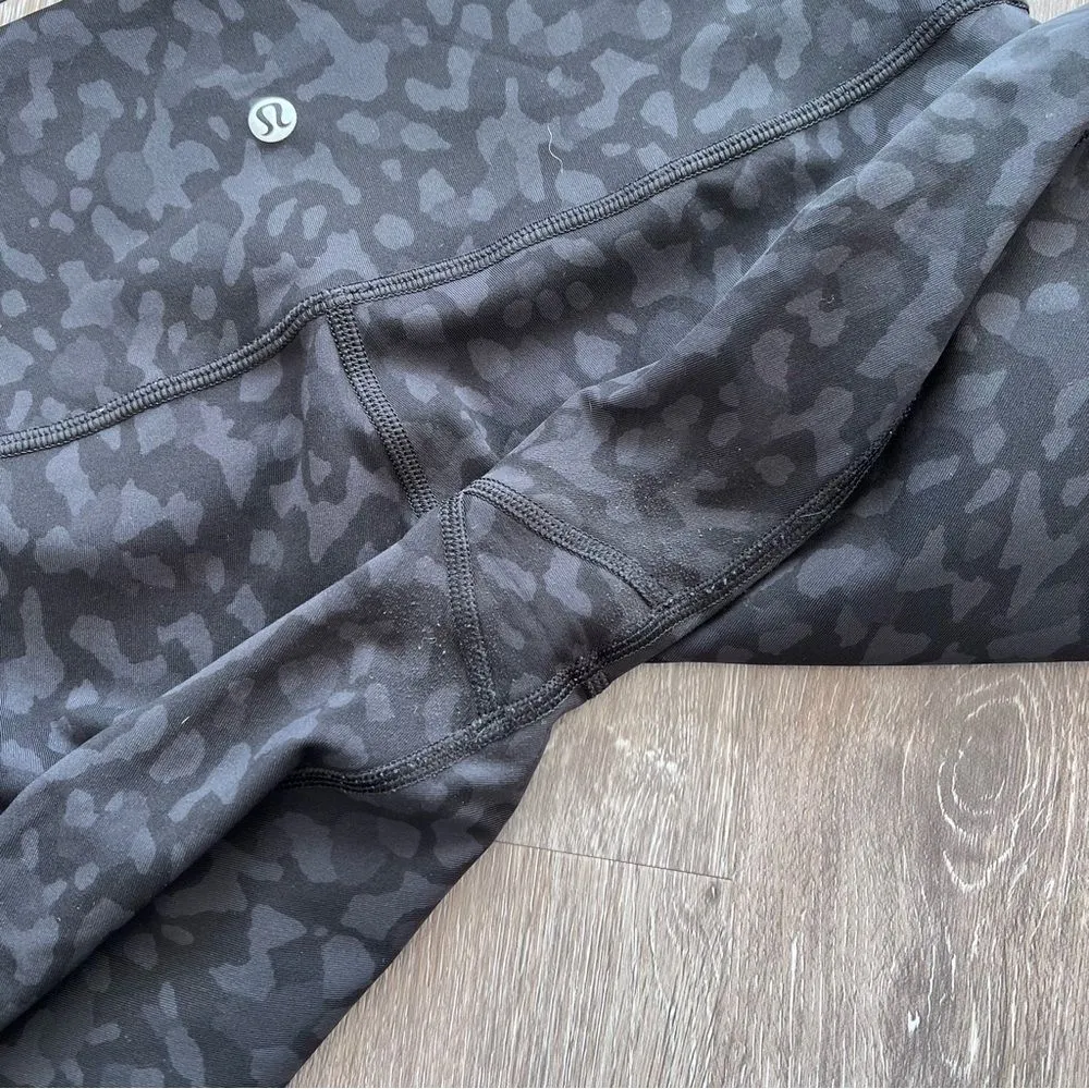 Lululemon  Wunder Under Crop (High-Rise)‎  21" Formation Camo Deep Coal Multi - Image 6