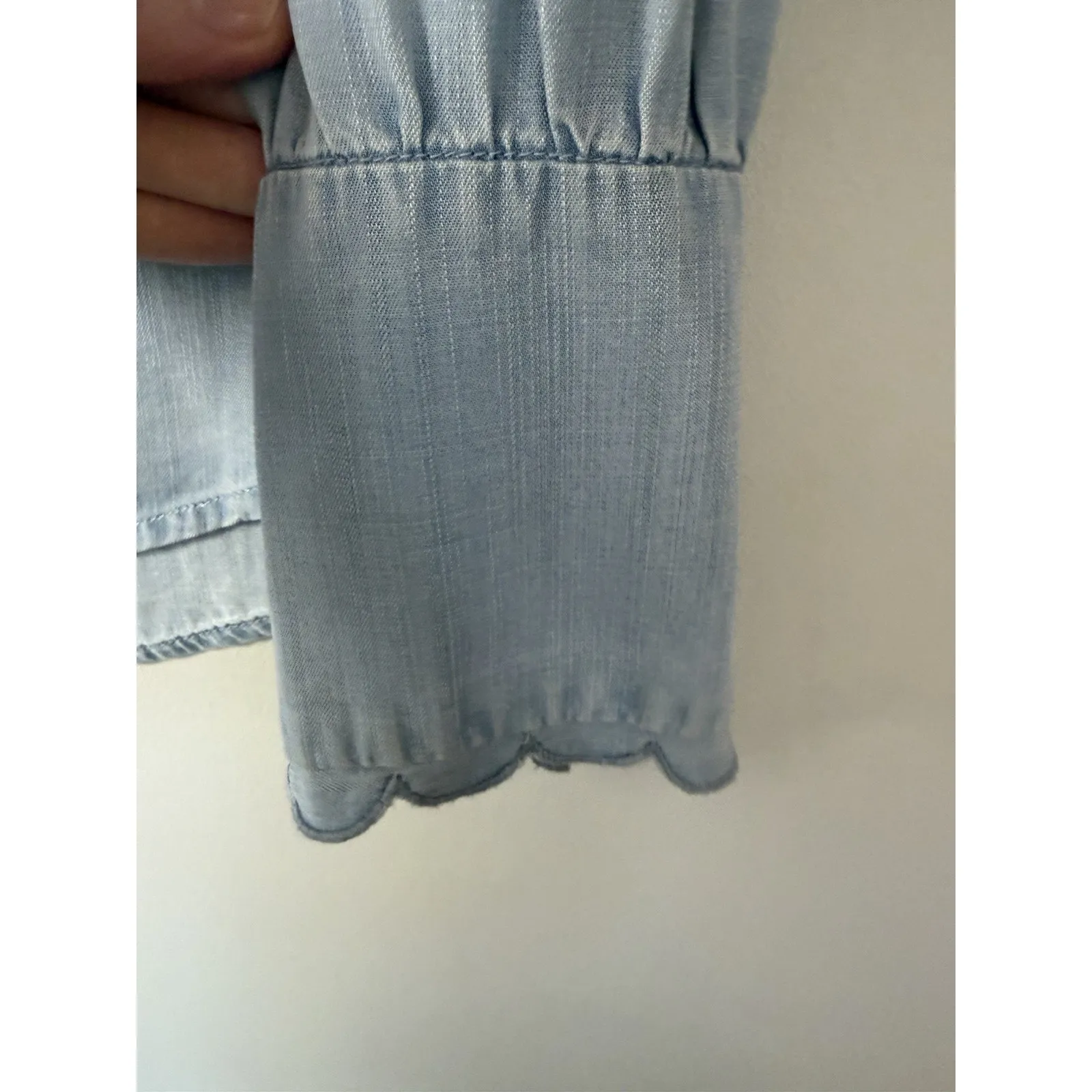 Frame Soft Chambray Tencel Button Down Scallop Long Sleeve Blouse Sz S $245 - Image 7