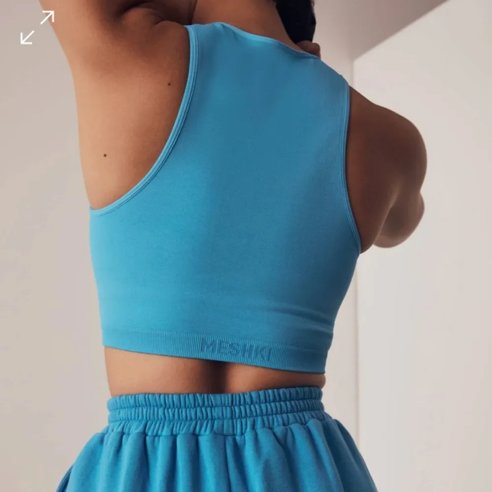 Meshki Pippa Racer Tank Top - Image 7