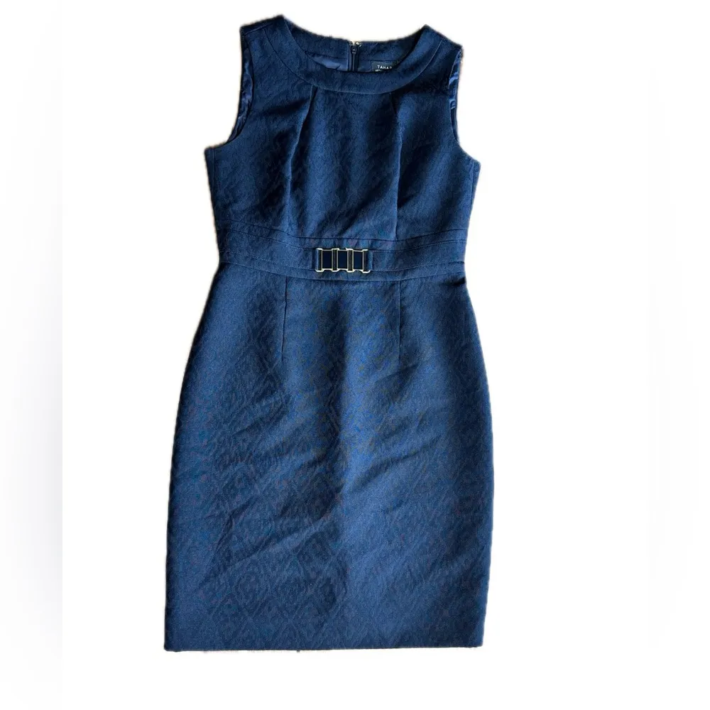 Tahari Arthur S. Levine Women's Tonal Pattern Cut-Out Detail Dress Size 6 - Image 4