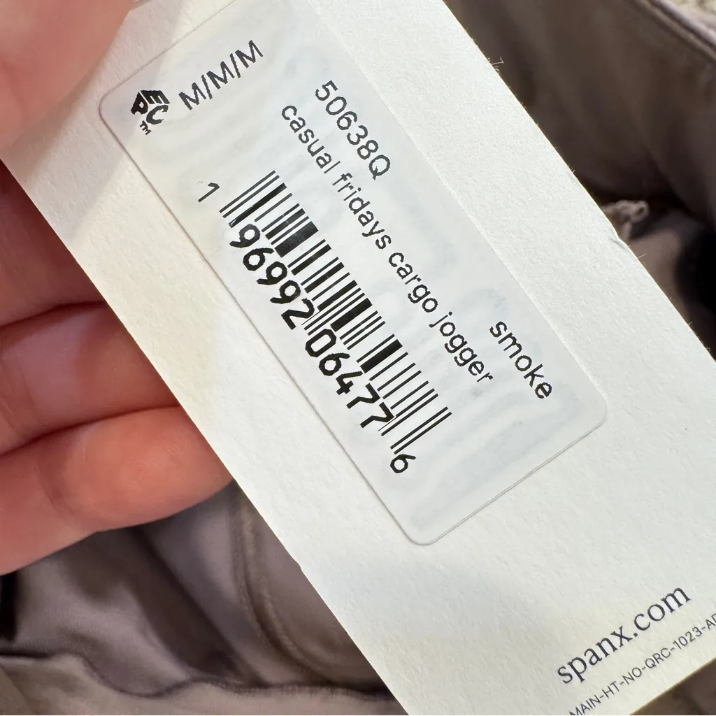 Spanx Casual Fridays Cargo Joggers Smoke Womens M Athletic Neutral Minimalist - Image 5