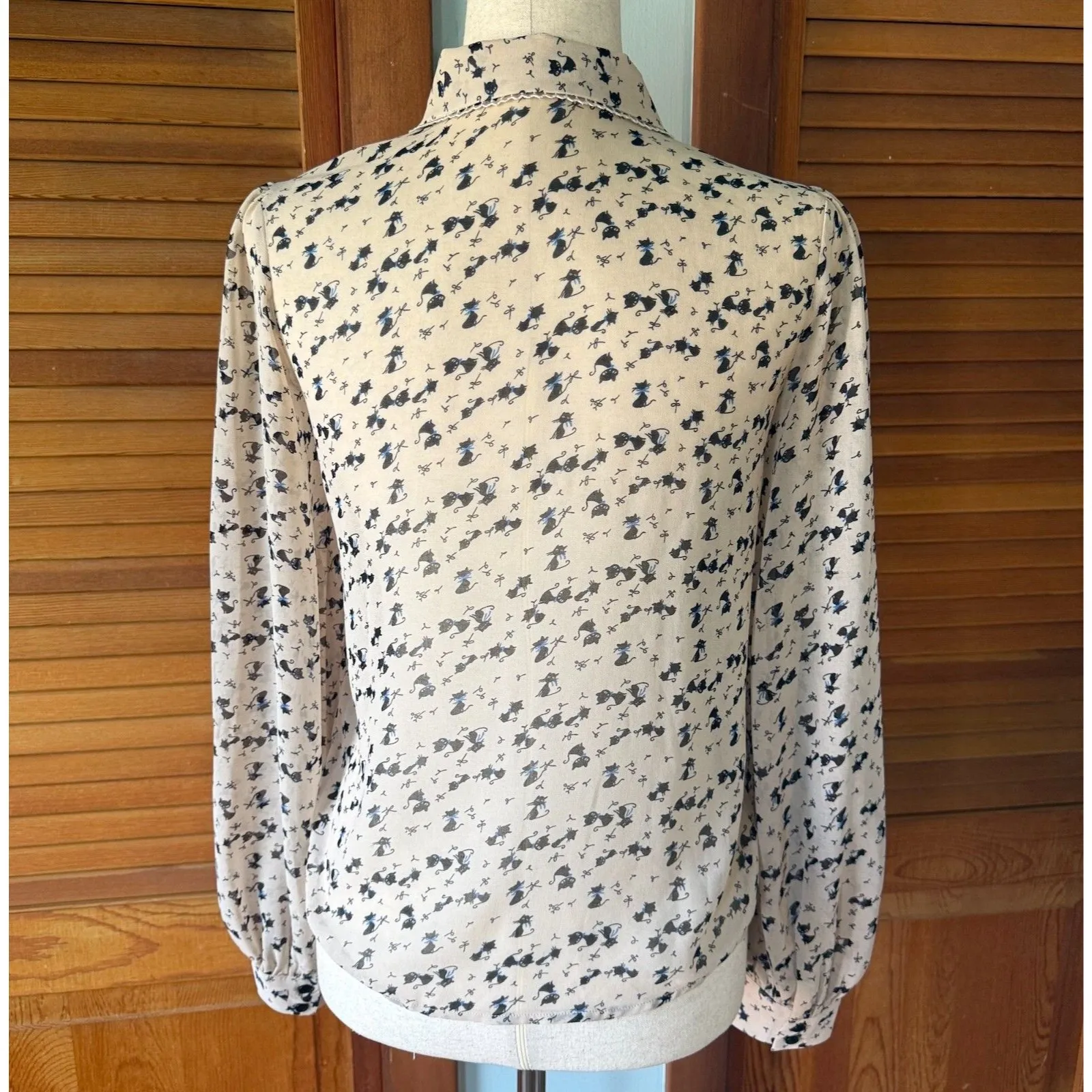 Ank Rouge J - Image 7