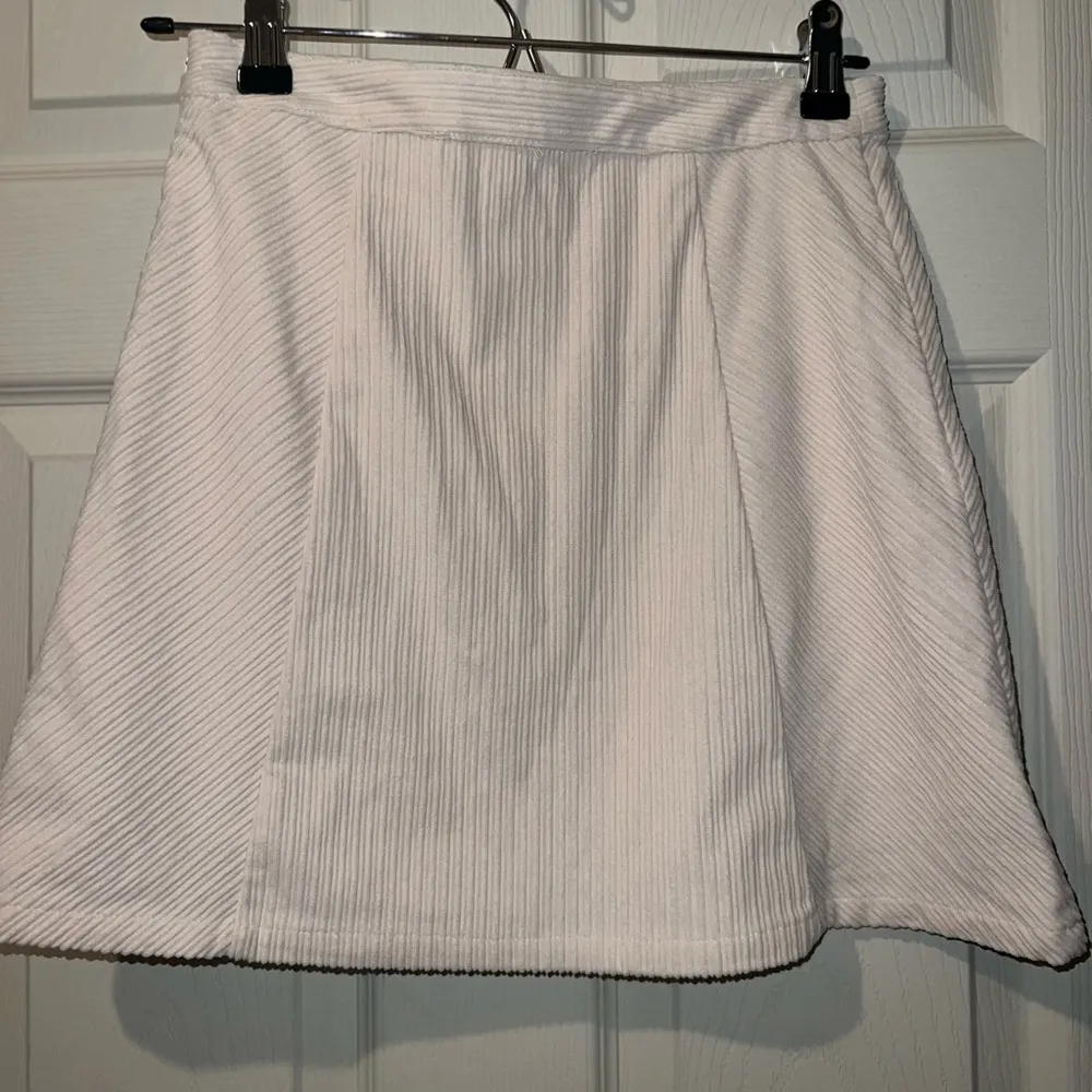 Compañía Fantástica at Anthropologie Ribbed Skirt - Image 4