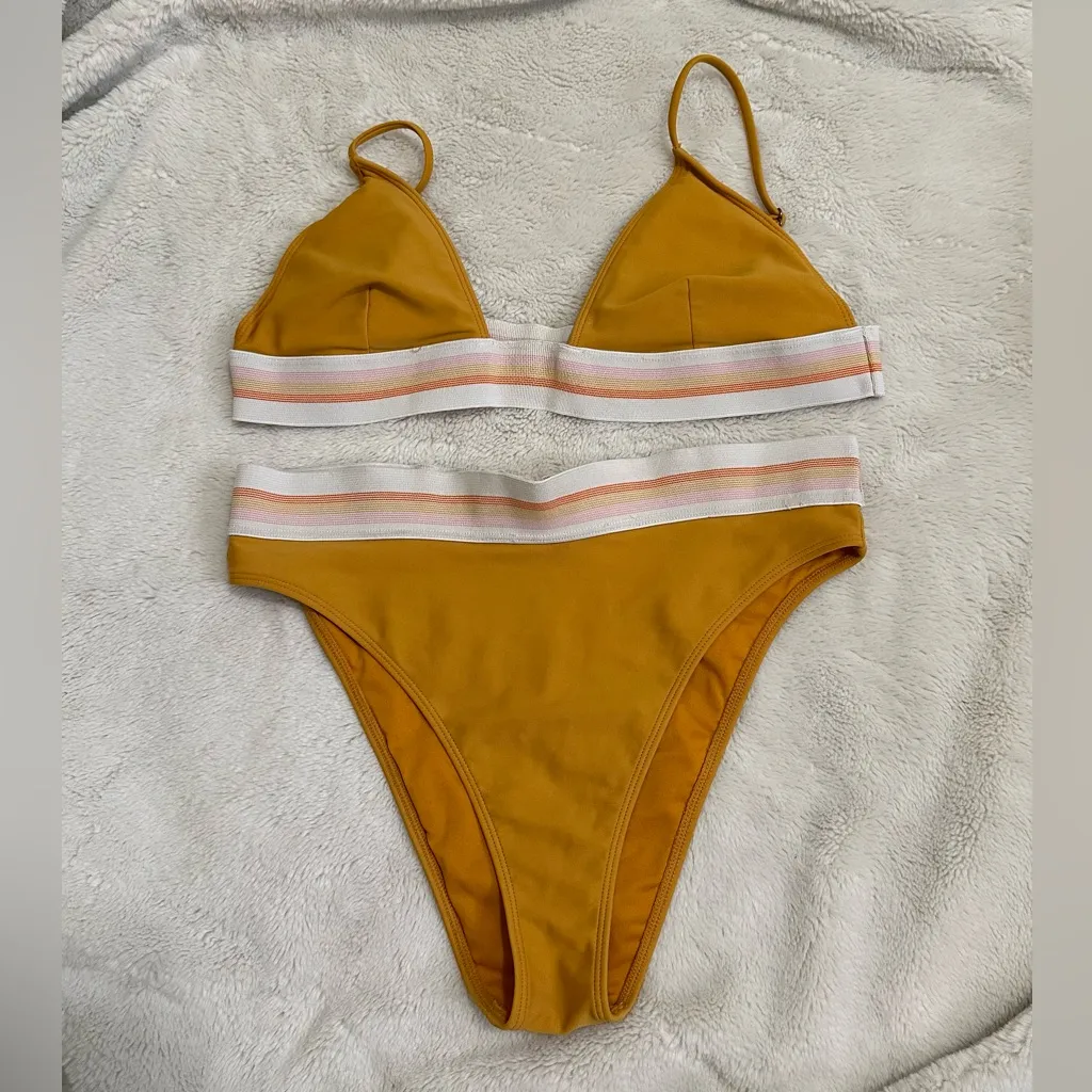 Forever 21 Yellow and White Striped High Waisted Cheeky Bikini Set size small - Image 2