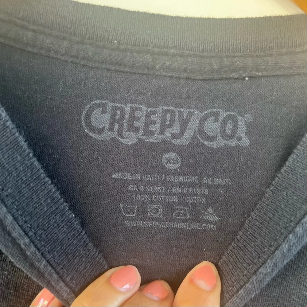 Halloween Tshirt Easy Bake Coven Size XS Black - Image 4