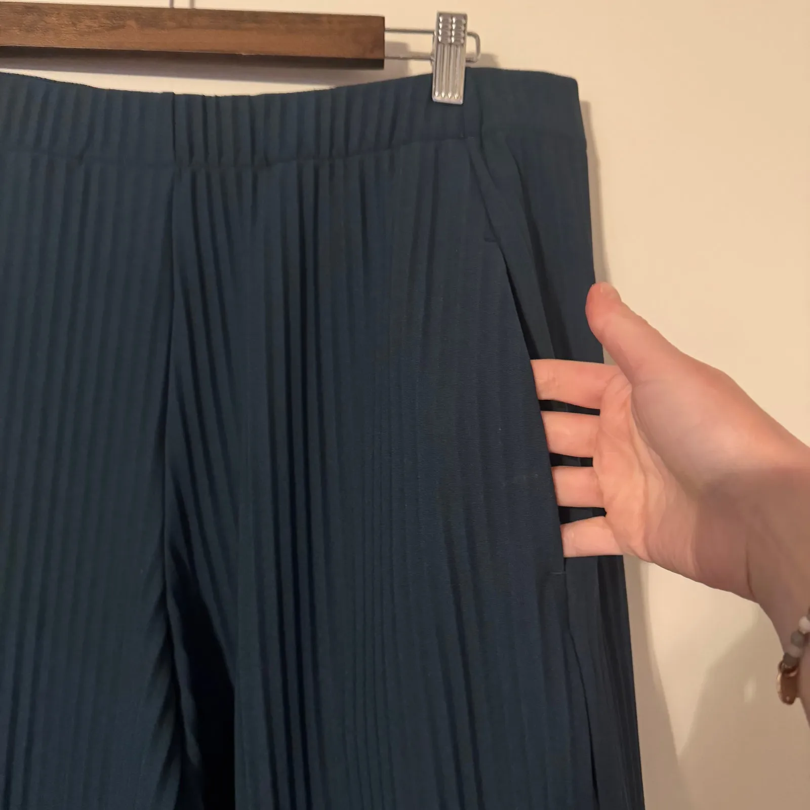 COS Green Pleated High Waist Wide Leg Flare Pants NWT Size Lg - Image 6